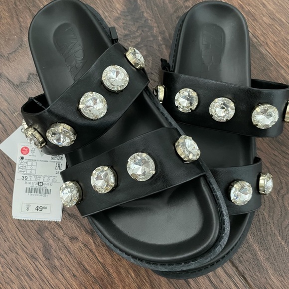 Zara sandals - Picture 2 of 2